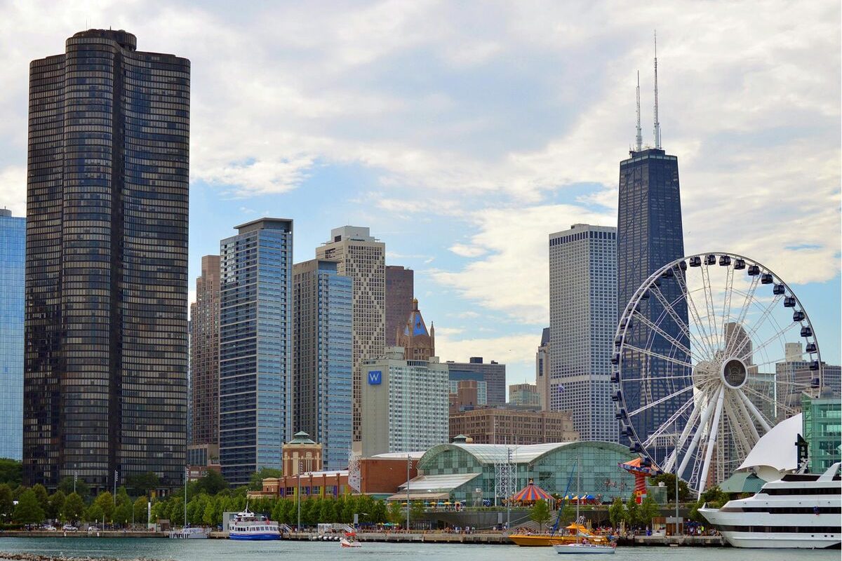Navy Pier and the Chicago skyline along Lake Michigan, a popular Illinois tourist landmark